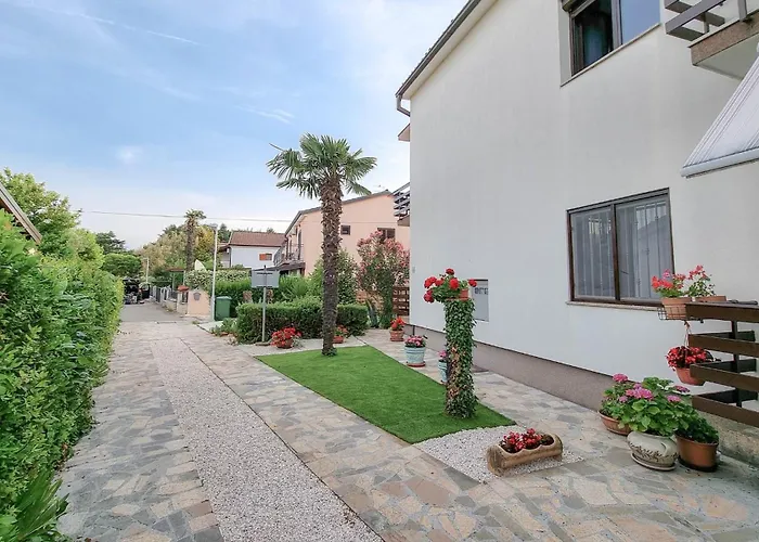 Marina No. 3 아파트