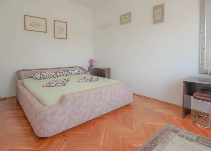 Marina No. 3 아파트 *